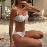 Conjunto Feminino de Biquíni com Top Tomara que Caia de Rosas 3D – Duchesne - VIEUX OFICIAL