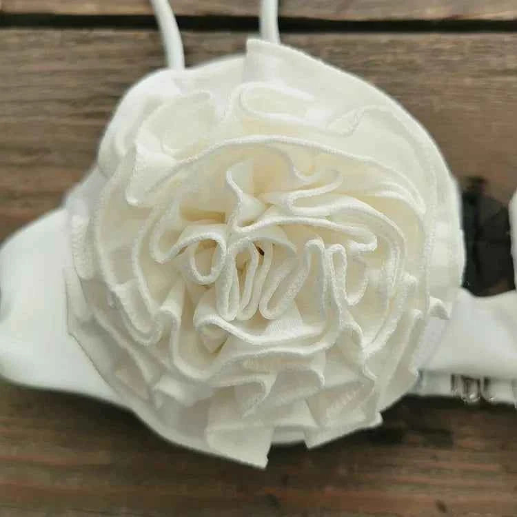 Conjunto Feminino de Biquíni com Top Tomara que Caia de Rosas 3D – Duchesne - VIEUX OFICIAL