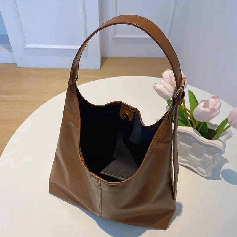 Bolsa Lucy VIEUX OFICIAL