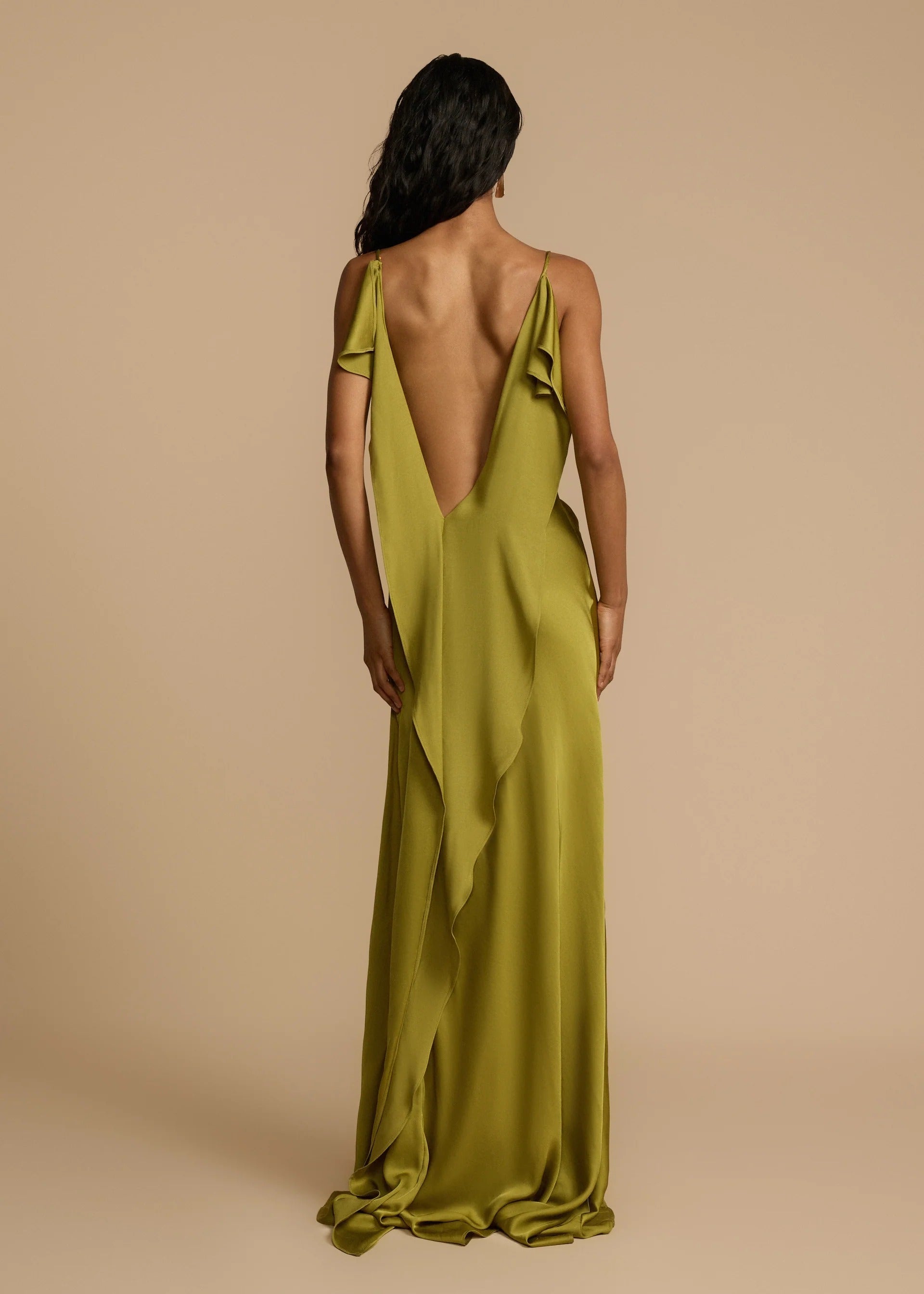 Vestido Longo de Festa em Cetim com Fenda Lateral e Decote Drapeado Feminino – VIENE - VIEUX OFICIAL