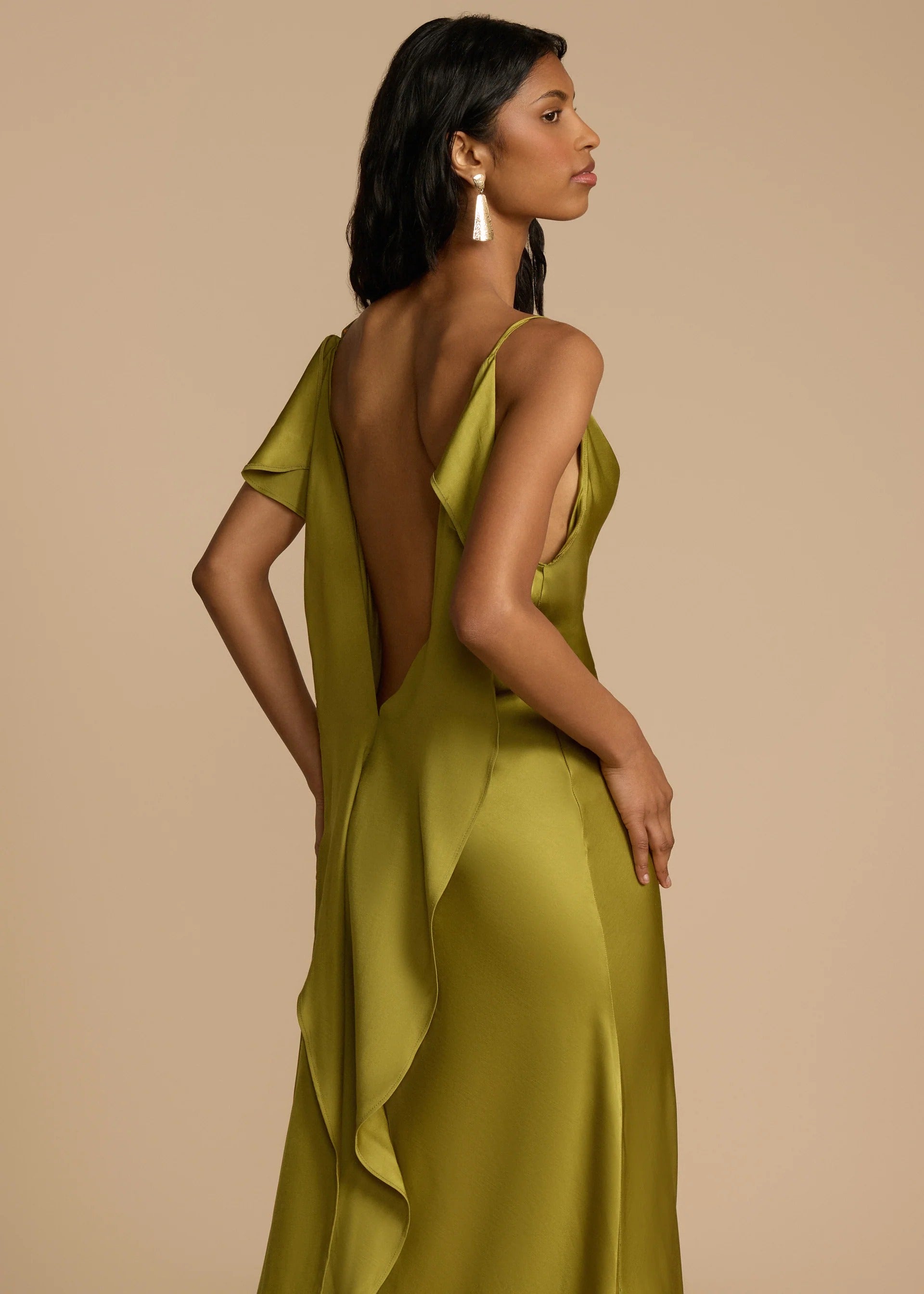Vestido Longo de Festa em Cetim com Fenda Lateral e Decote Drapeado Feminino – VIENE - VIEUX OFICIAL