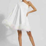 Vestido Curto One Shoulder com Plumas – Nuage - VIEUX OFICIAL