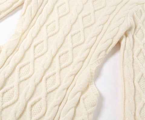Vestido Curto de Tricô Off White Manga Longa com Costas Nuas – Roane - VIEUX OFICIAL