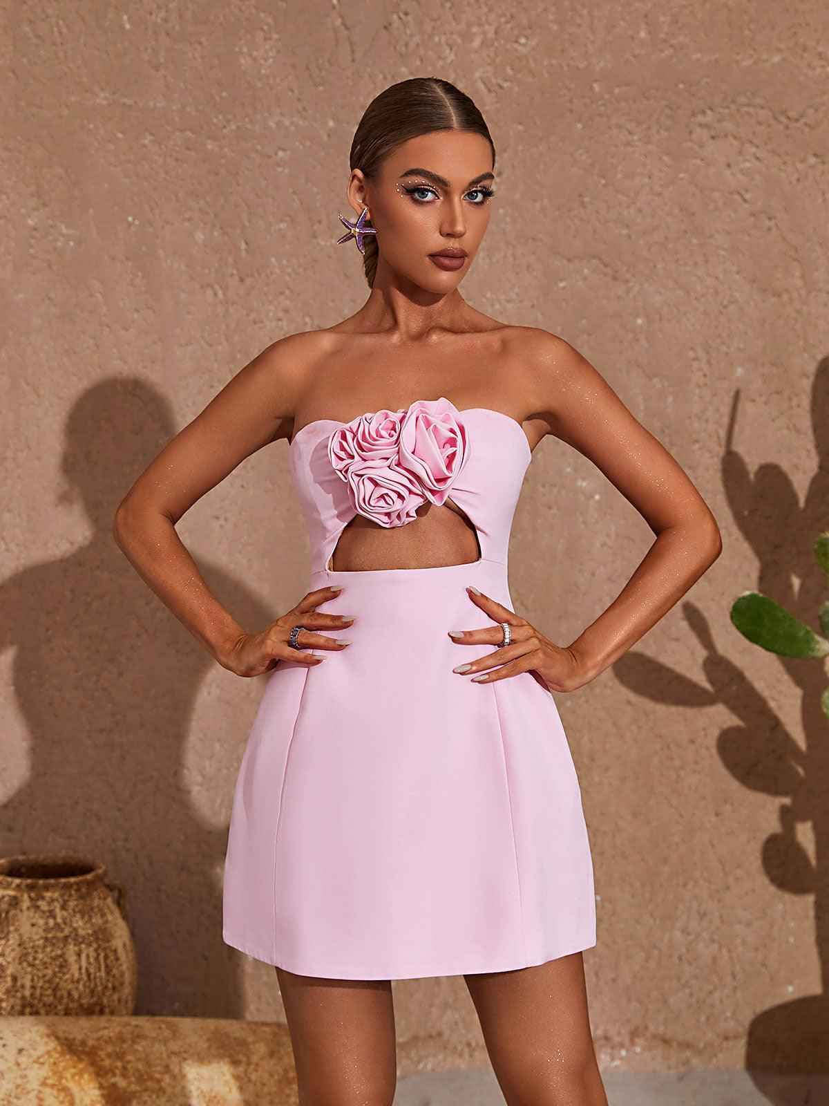 Vestido Curto Tomara que Caia com Flor 3D – Rosalie - VIEUX OFICIAL