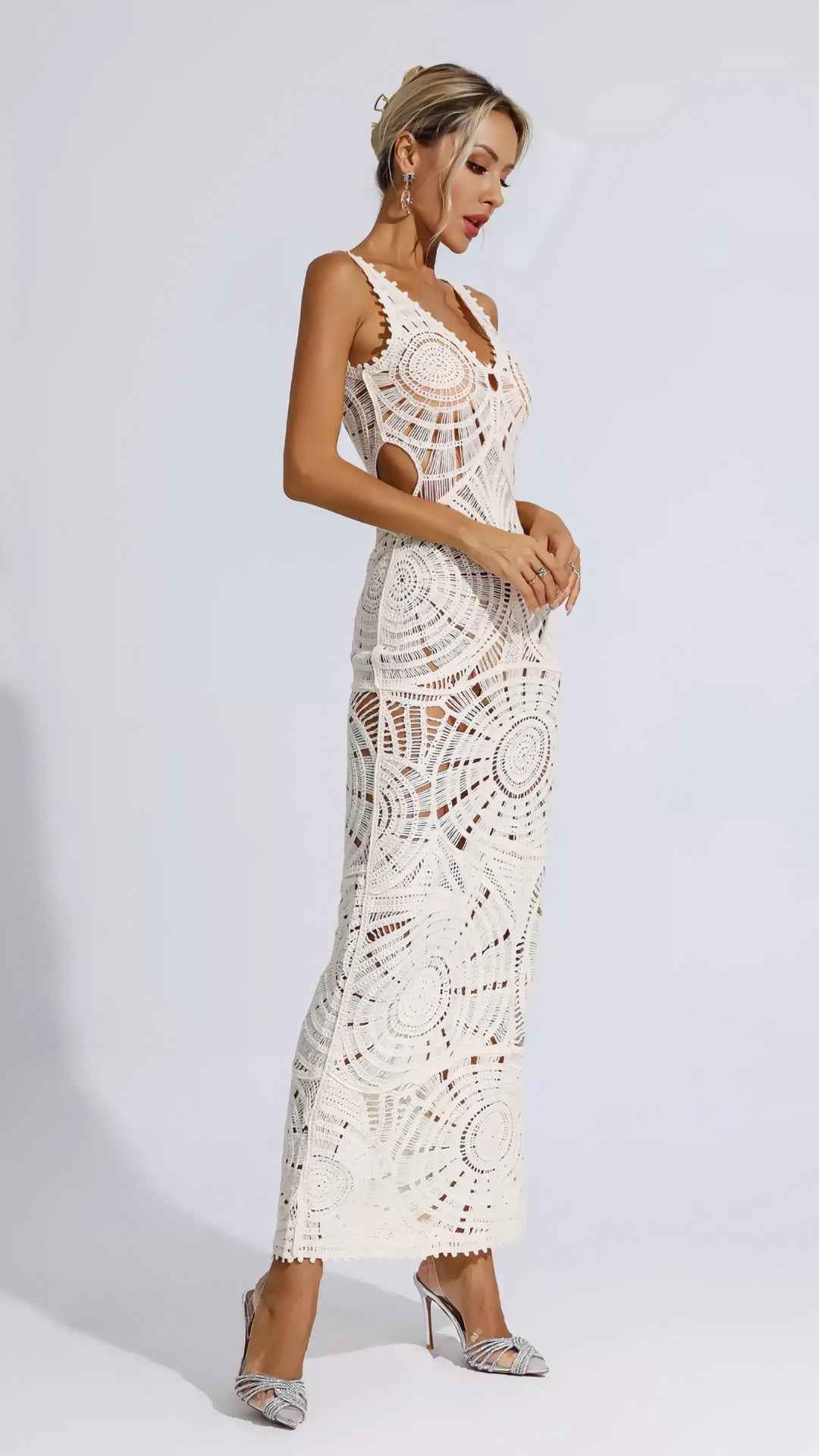 Vestido Longo Branco em Crochê - Piquet VIEUX OFICIAL