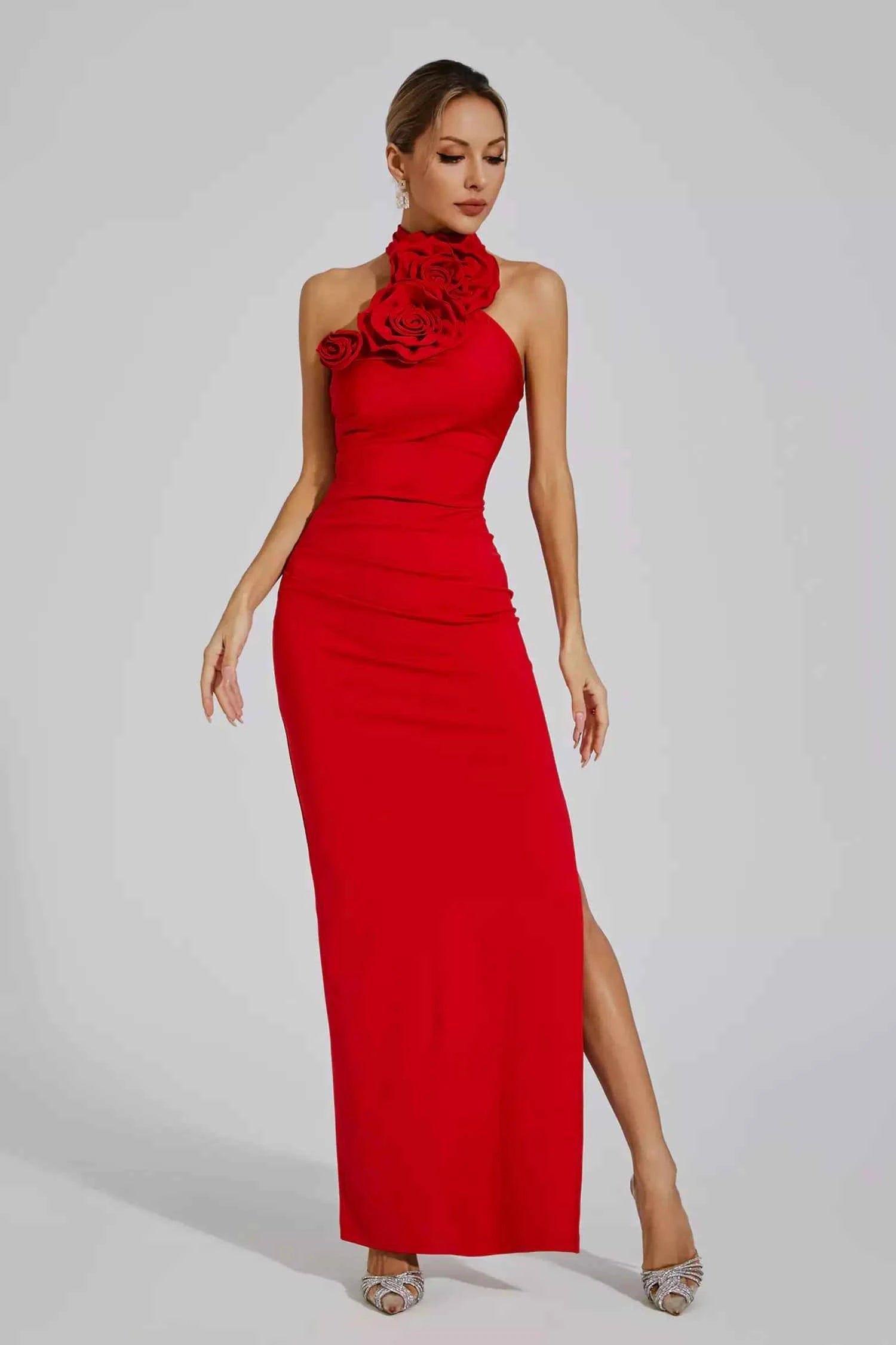 Vestido Longo Preto com Gola de Rosas e Fenda Lateral - Julien VIEUX OFICIAL