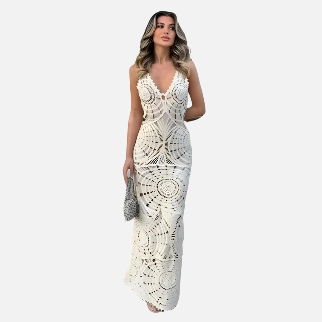 Vestido Longo de Renda Artesanal com Transparência e Decote Profundo – Clermont VIEUX OFICIAL