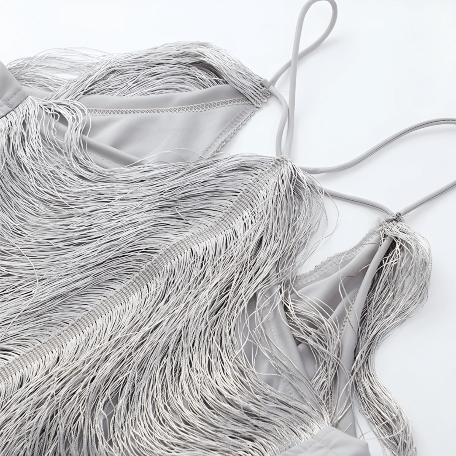 Vestido de Festa Curto com Franjas Metálicas Feminino – Perrot - VIEUX OFICIAL