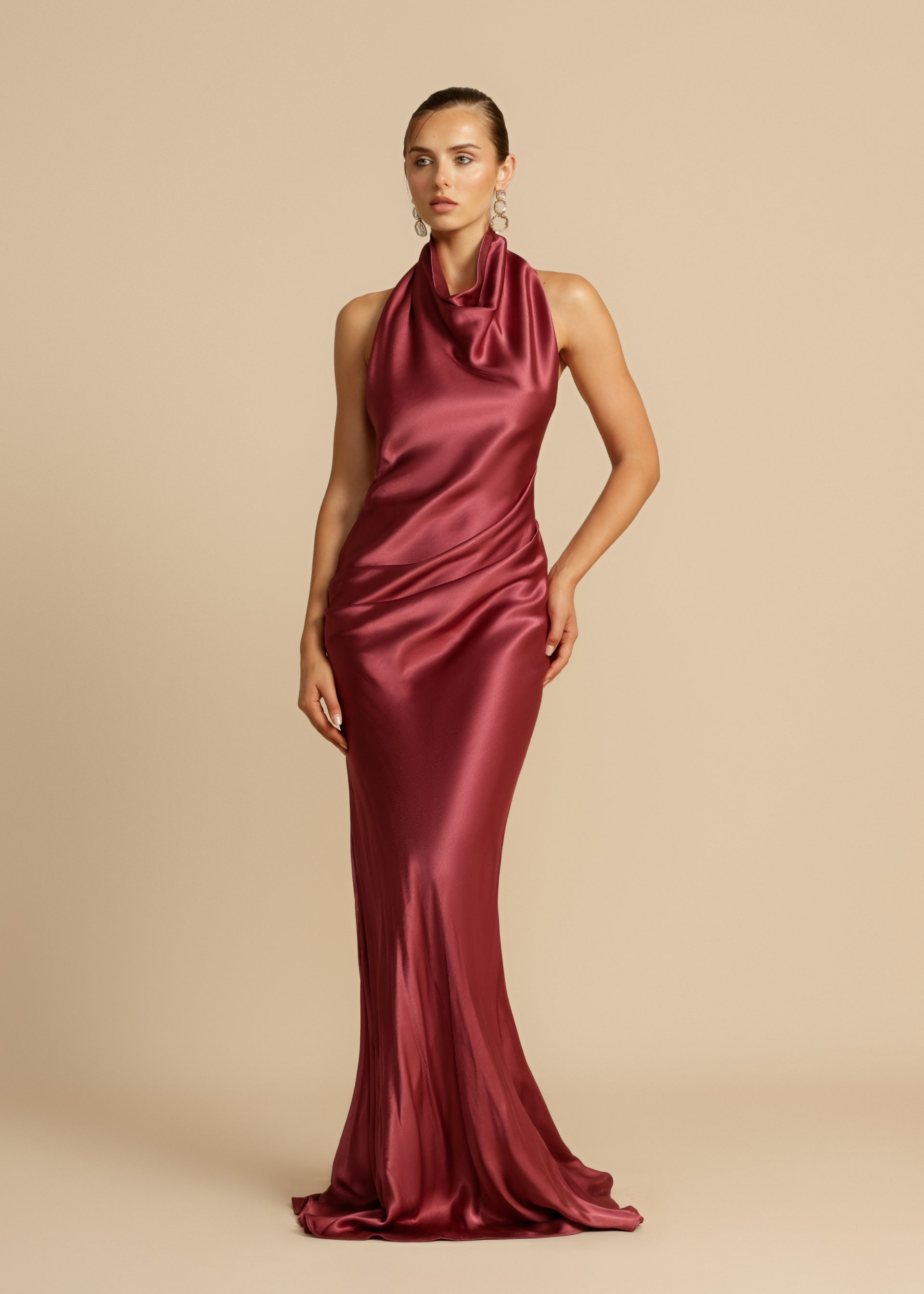 Vestido de Festa Longo de Cetim com Gola Drapê – Aphrodite VIEUX OFICIAL