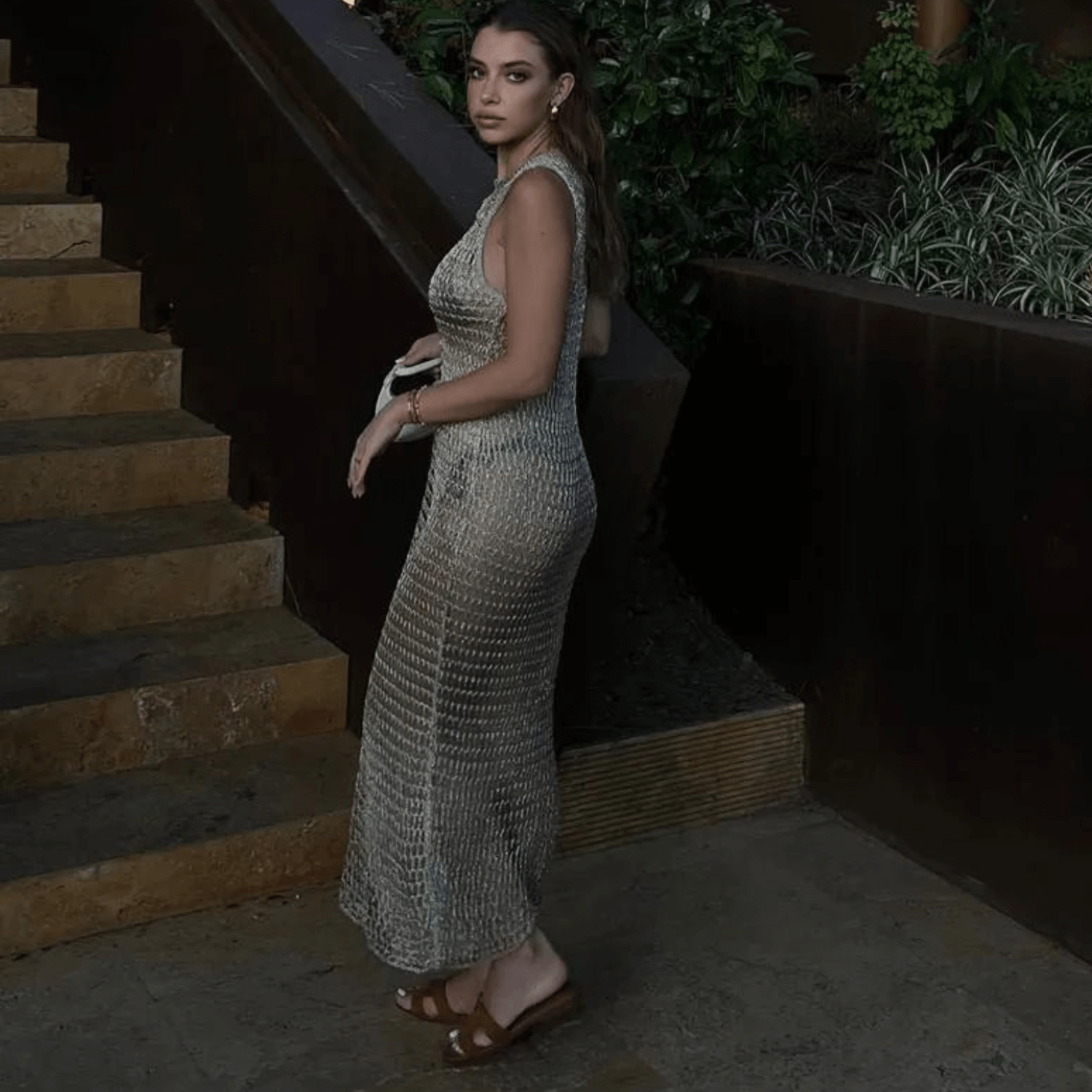 Vestido Longo de Crochê Brilhante Transparente com Efeito Metalizado – Amber - VIEUX OFICIAL
