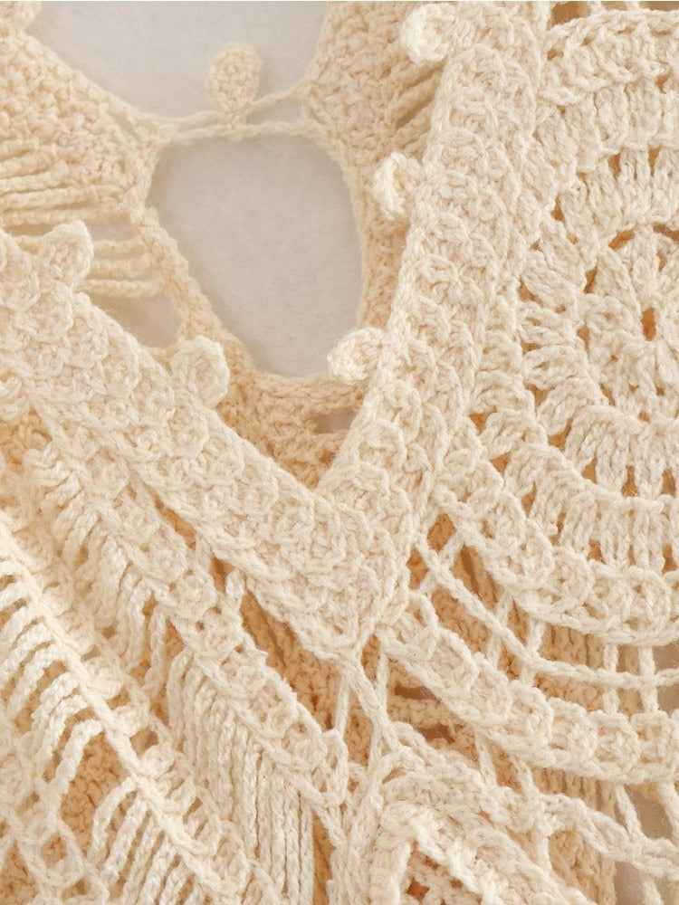 Vestido Longo de Renda Artesanal com Transparência e Decote Profundo – Clermont VIEUX OFICIAL