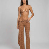 Conjunto Feminino Estampado com Top Triângulo e Calça Flare de Cintura Baixa – Philippine