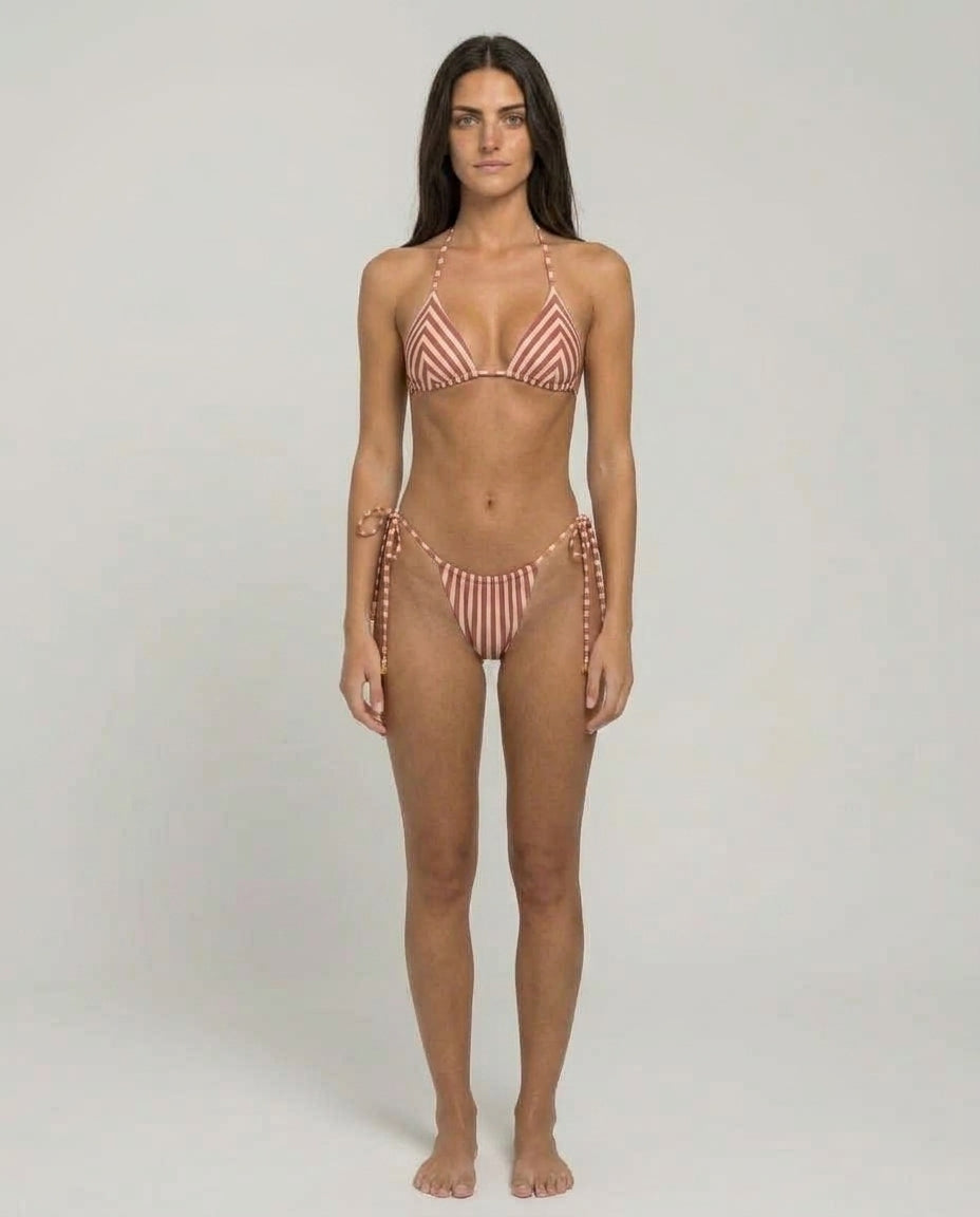 Biquíni feminino Domitille listrado terracota e off-white – vista frontal