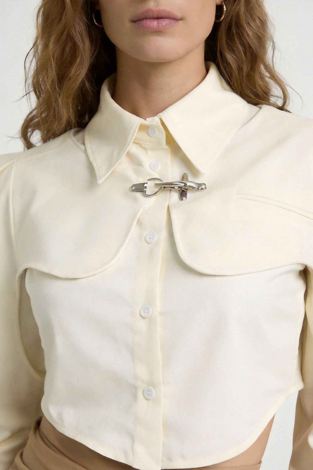 Camisa Feminina Cropped Estruturada Manga Bufante Longa – Ludovica