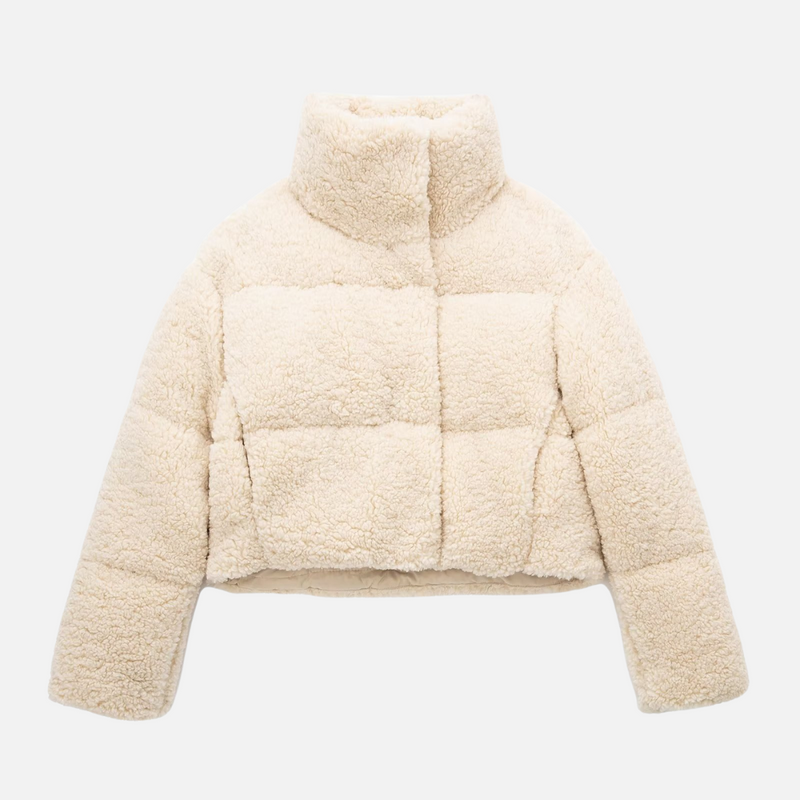 Jaqueta puffer cropped de pelúcia off white Dalida VIEUX OFICIAL