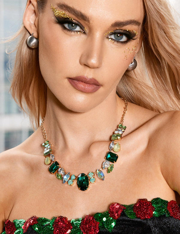 Colar Évoée Floral VIEUX OFICIAL