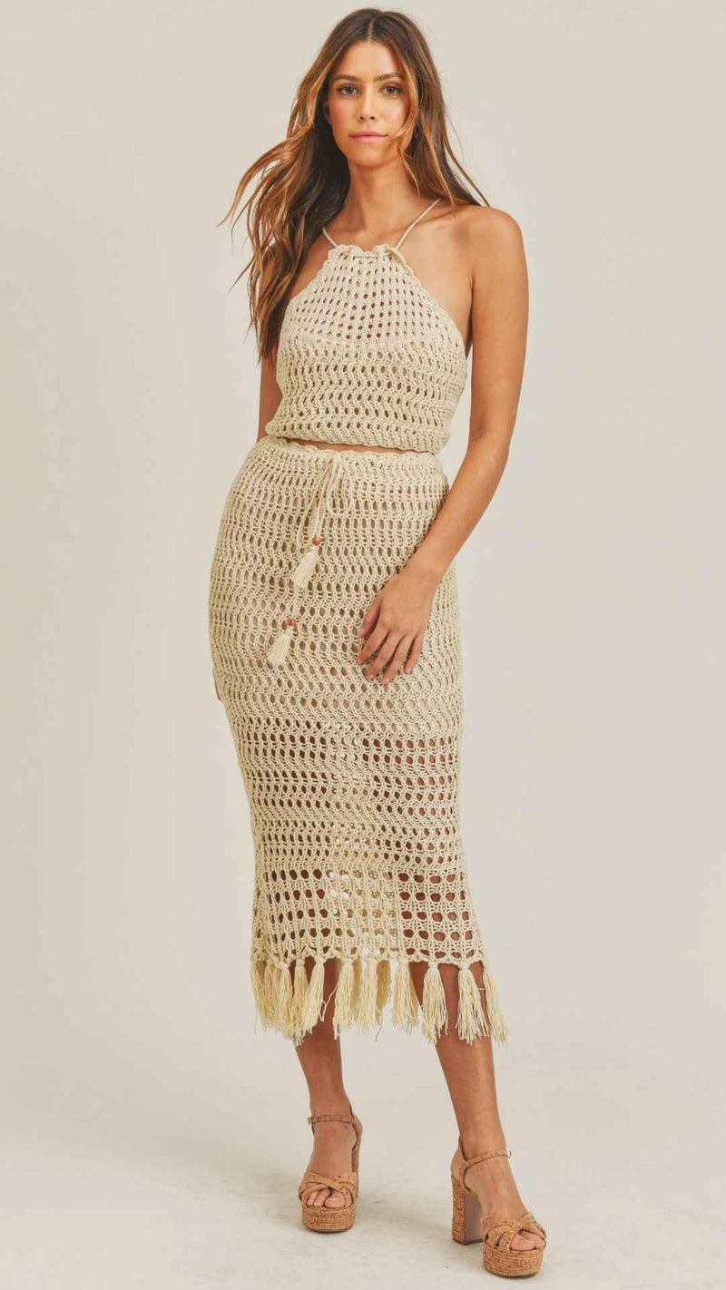 Conjunto feminino de crochê com top frente única e saia midi com franjas bege Charlotte VIEUX OFICIAL