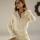 Conjunto Feminino de Camisa Listrada com Manga Longa e Saia Curta Ajustável com Amarração – Barollo VIEUX OFICIAL
