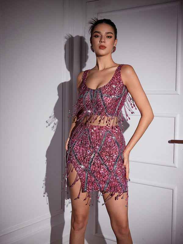 Conjunto feminino de festa bordado com paetês e franjas de cristal rosa Lafarge VIEUX OFICIAL