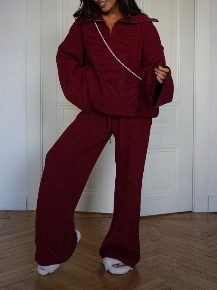 Conjunto feminino de tricô canelado com blusão oversized de gola zíper e calça pantalona vinho Cour VIEUX OFICIAL