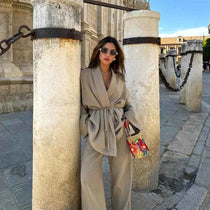 Conjunto feminino de calça pantalona e blazer kimono com faixa cinza Figaro VIEUX OFICIAL