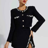 Conjunto Feminino de Tweed Preto com Pérolas Bordadas e Mini Saia Fenda Lateral – Gagnant - VIEUX OFICIAL