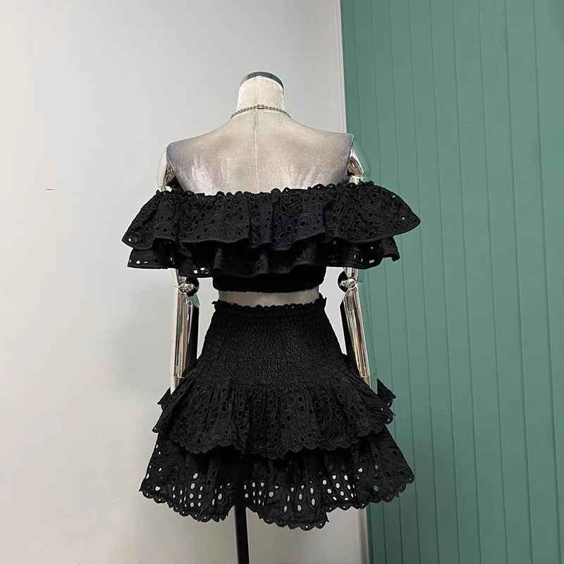 Conjunto Rosa com Laise Bordada, Babados e Lastex - Catherina - VIEUX OFICIAL