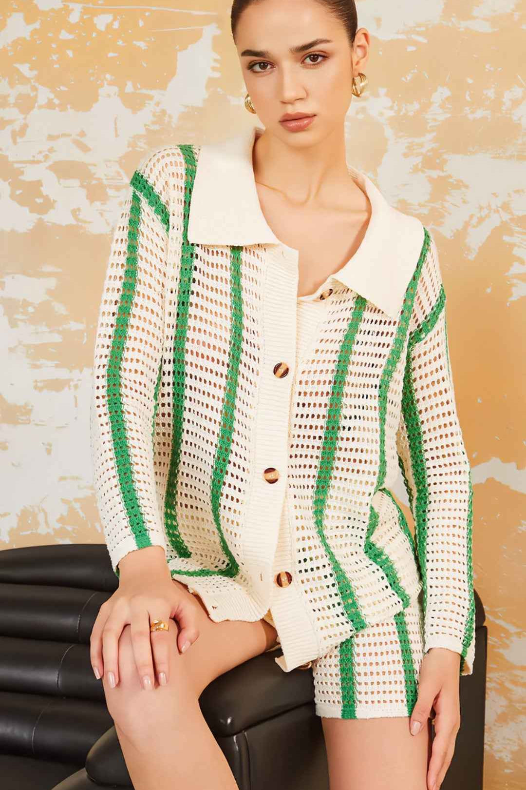 Conjunto Feminino de Tricô Listrado com Cardigan Oversized e Shorts – Roussel - VIEUX OFICIAL