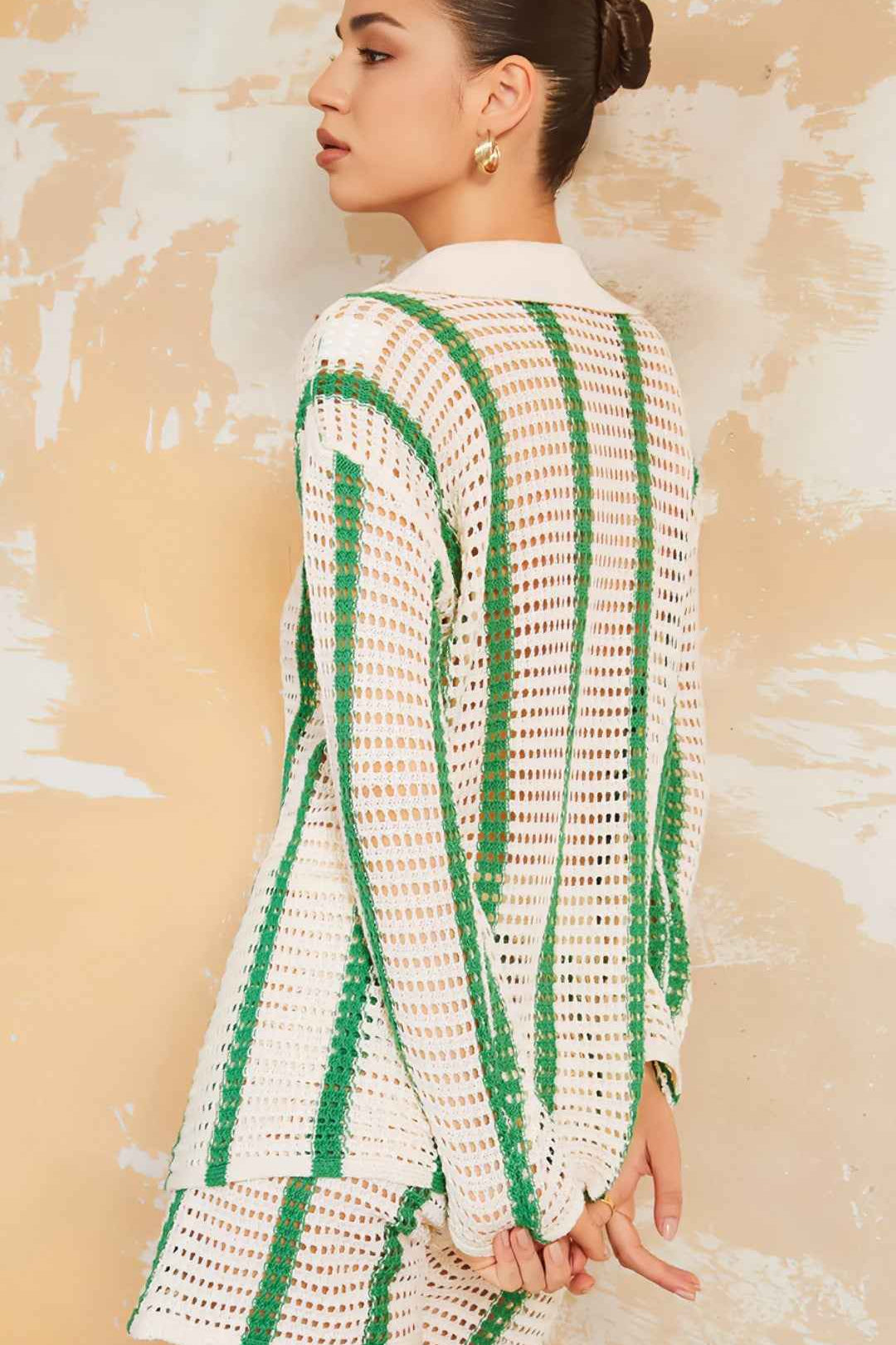 Conjunto Feminino de Tricô Listrado com Cardigan Oversized e Shorts – Roussel - VIEUX OFICIAL