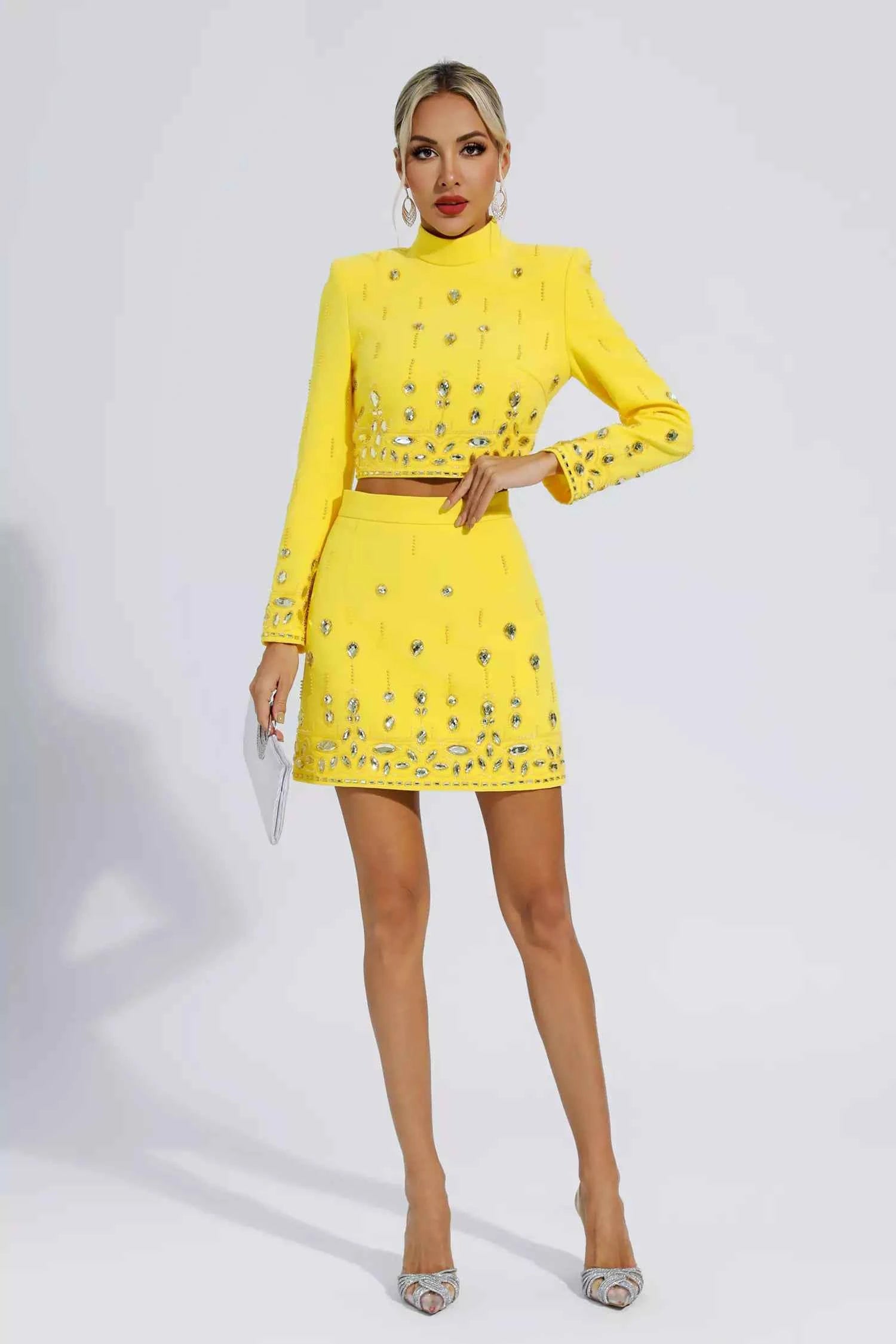 Conjunto com Pedrarias em Cristal e Cropped de Manga Longa – Cecelia VIEUX OFICIAL