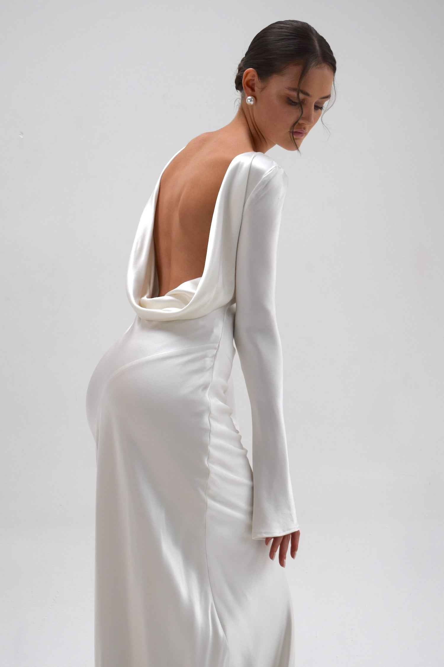 Vestido branco de gala com mangas longas fluidas Lysandra VIEUX OFICIAL