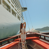 Vestido Longo de Crochê com Recortes – Planchon