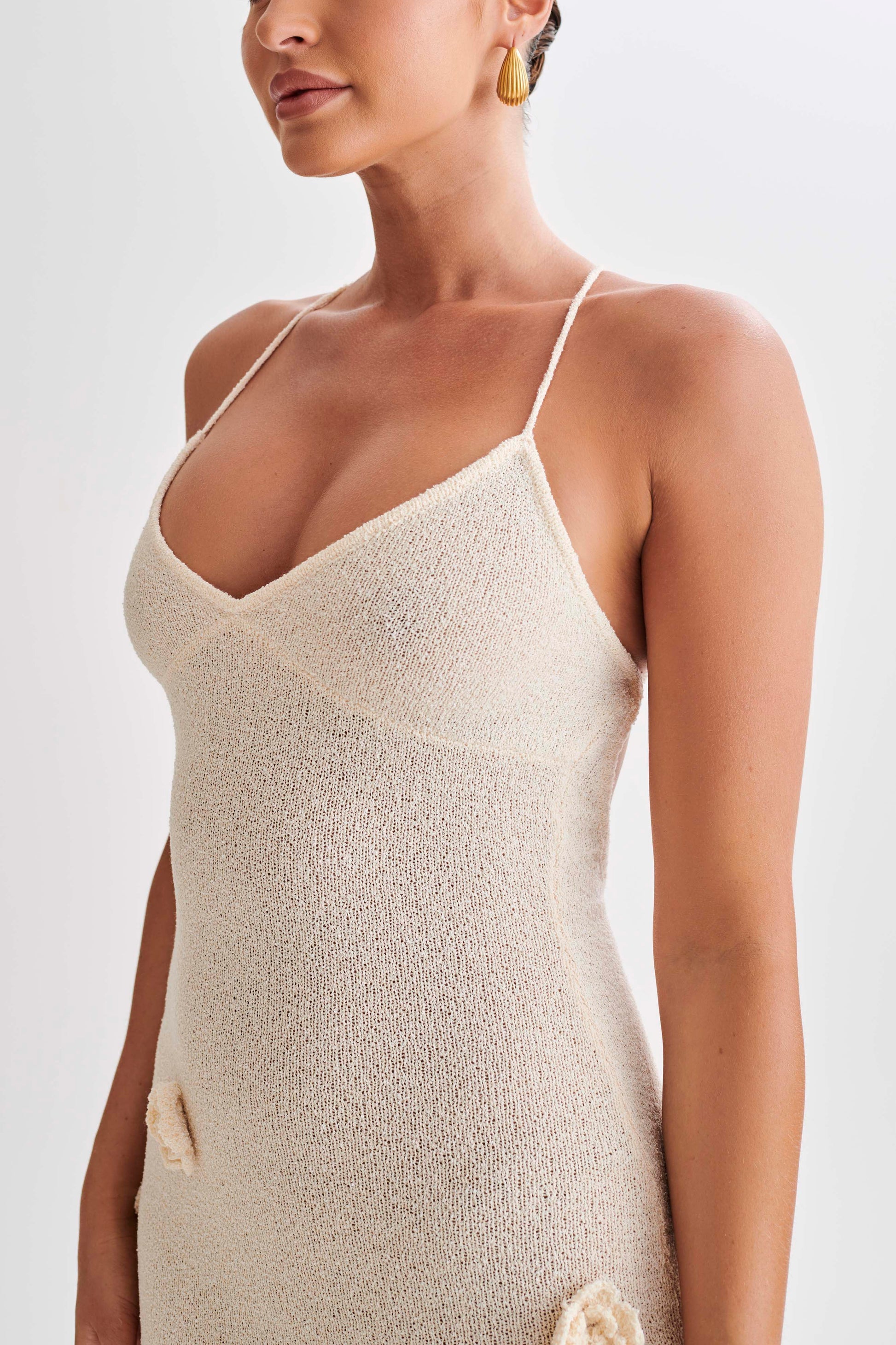 Vestido Longo de Tricô com Aplicações Florais 3D e Alças Finas – Brunel - VIEUX OFICIAL