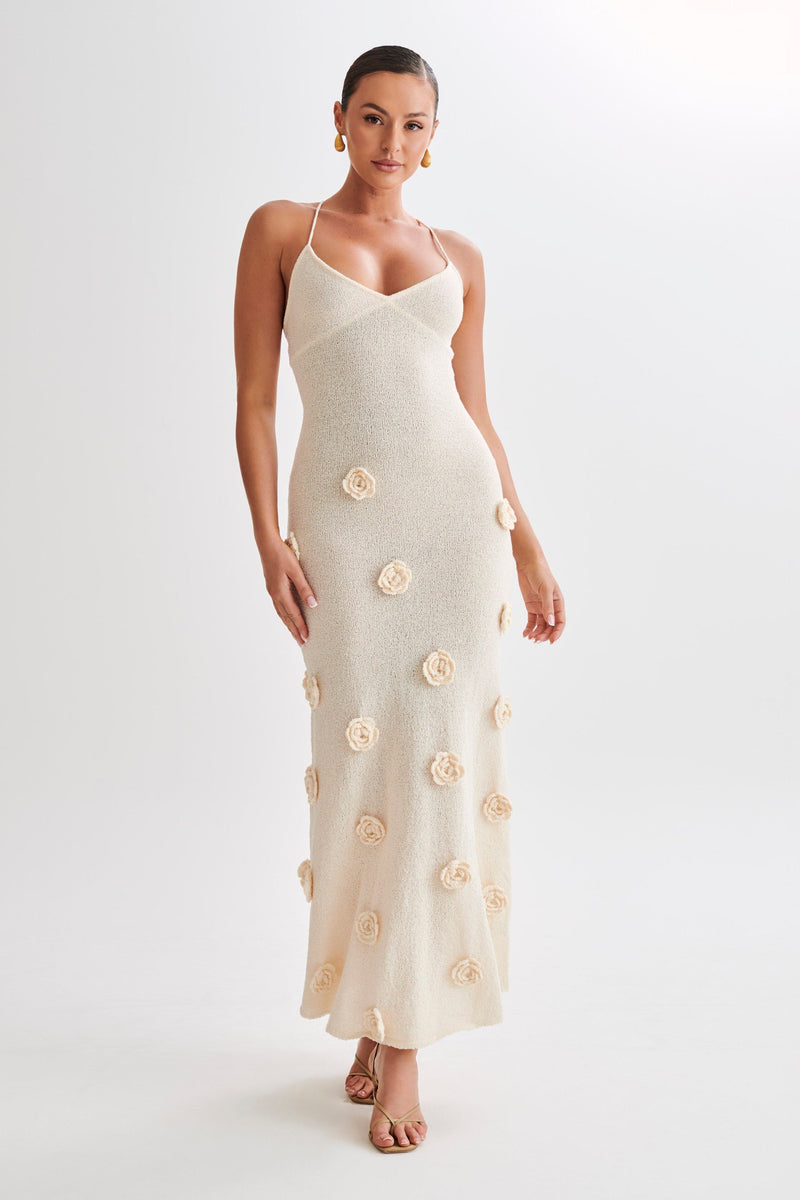 Vestido longo de tricô com aplicações florais 3D e alças finas bege Brunel VIEUX OFICIAL