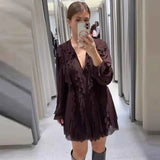 Vestido Curto Preto com Babados em Camadas e Mangas Bufantes – Folie VIEUX OFICIAL