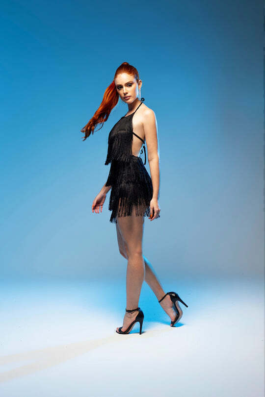 Vestido Curto de Festa com Franjas e Decote Halter – Chicago VIEUX OFICIAL