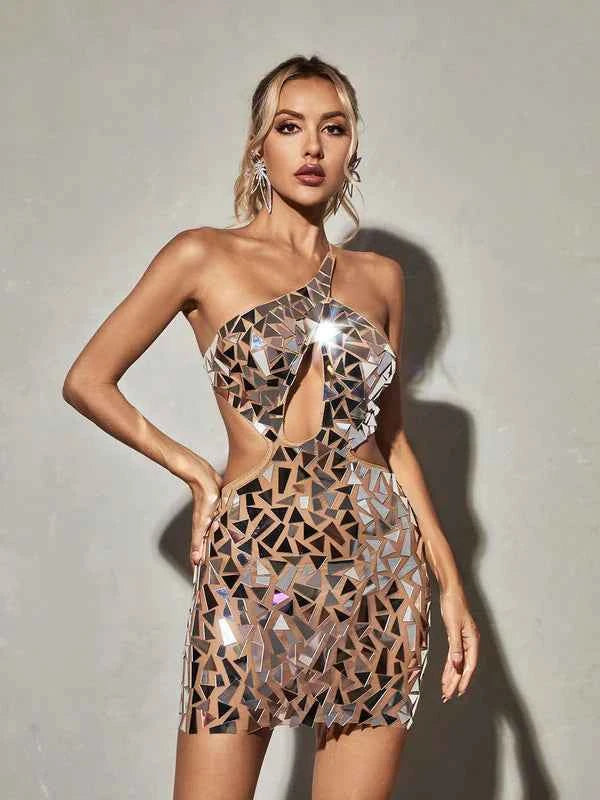 Vestido de festa curto assimétrico com mosaico de espelhos e recortes prata Lemoisne VIEUX OFICIAL