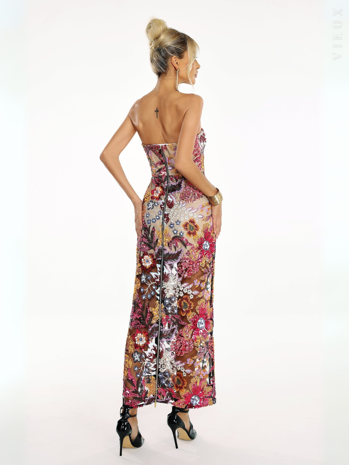 Vestido Longo Bordado Floral – Chartier - VIEUX OFICIAL