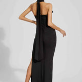 Vestido Longo Preto com Gola de Rosas e Fenda Lateral - Julien VIEUX OFICIAL
