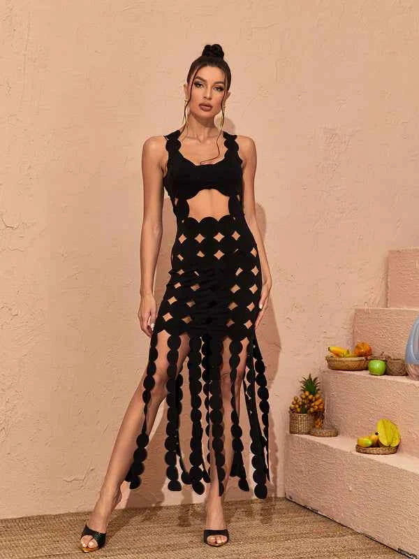 Vestido Longo Preto de Festa com Recortes Vazados e Aplicações Geométricas – Rochefort - VIEUX OFICIAL