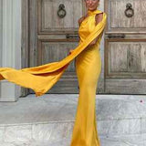 Vestido Longo de Festa em Cetim com Echarpe Fluida – Solstice