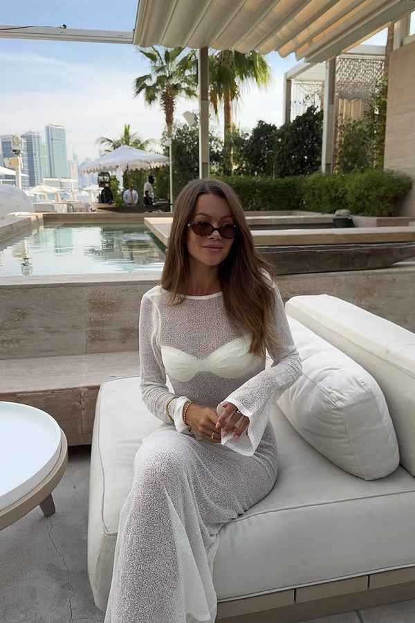 Vestido Longo de Manga Longa em Trama Translúcida – Abysse