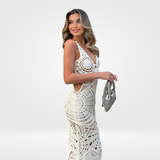 Vestido Clermont VIEUX OFICIAL Vestido Longo de Renda Artesanal com Transparência e Decote Profundo – Clermont VIEUX OFICIAL