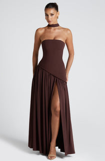 Vestido longo de festa assimétrico com saia plissada marrom Bellucci VIEUX OFICIAL