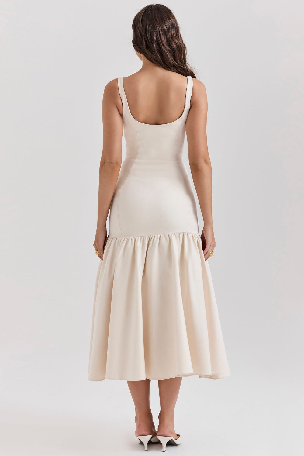Vestido de Festa Midi Estruturado com Corpete Justo e Saia Balonê Escultural – Rouge VIEUX OFICIAL