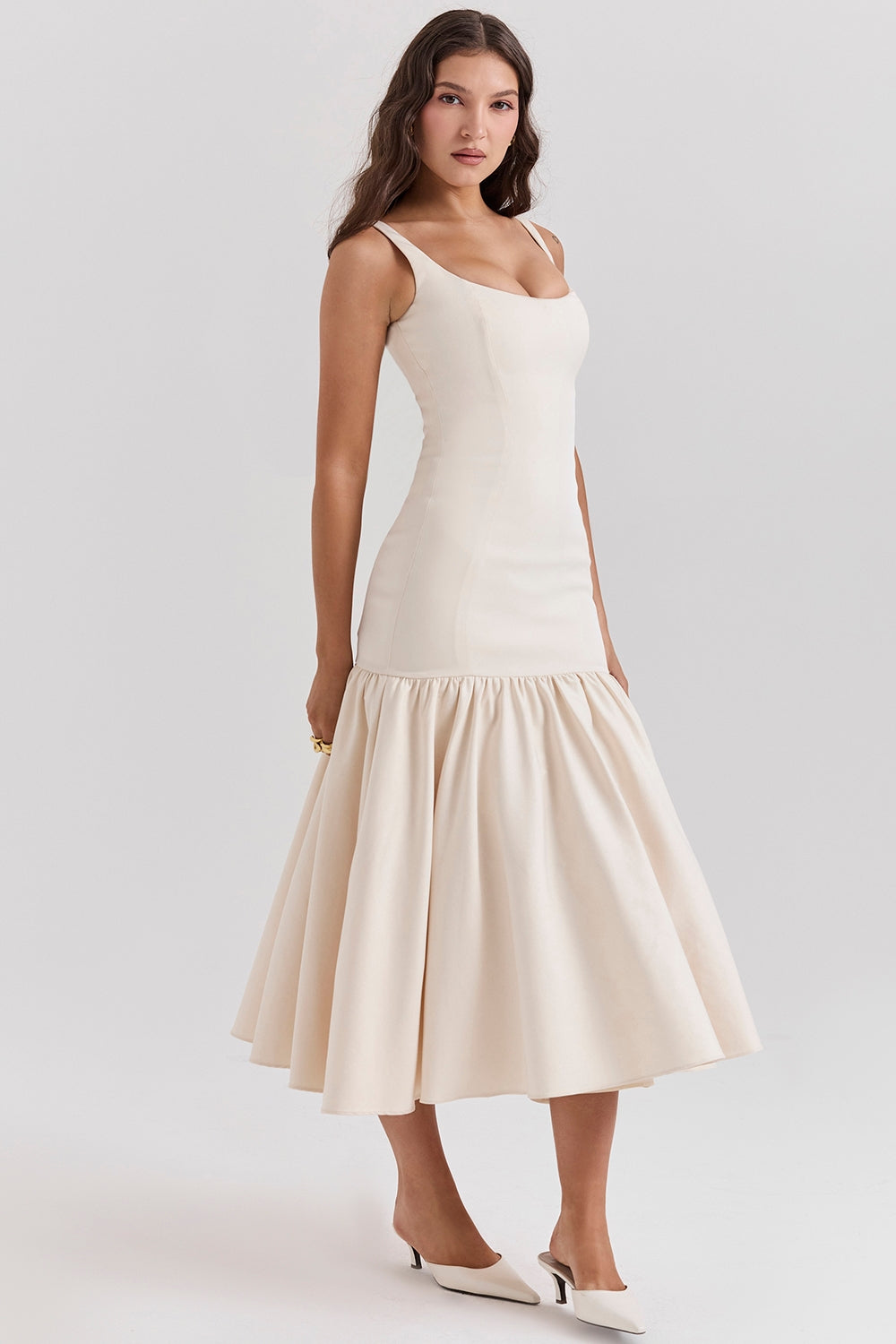 Vestido de Festa Midi Estruturado com Corpete Justo e Saia Balonê Escultural – Rouge VIEUX OFICIAL