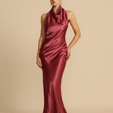 Vestido de Festa Longo de Cetim com Costas Nuas e Decote Frente Única – Gaia
