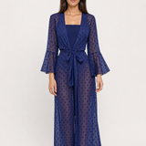 Kimono longo feminino azul marinho com poás e manga flare – Bérengère – vista frontal