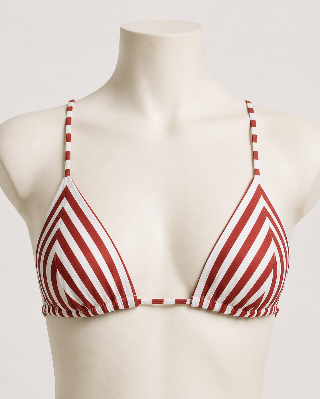 Biquíni feminino Domitille listrado terracota e off-white – detalhe do top