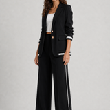 Conjunto Milão preto – vista lateral